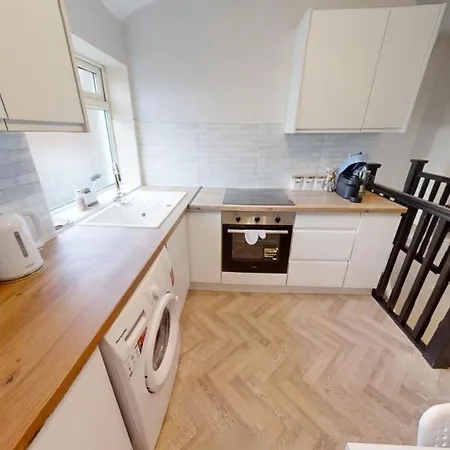 Heaton Park Apartments-3