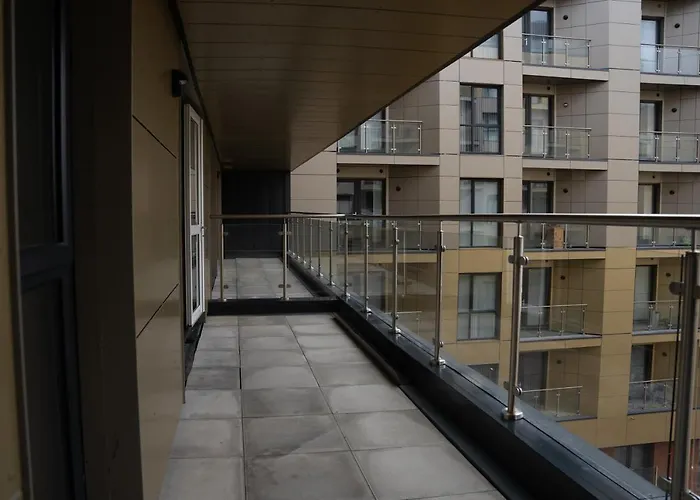 A Spacious 2 Bed With A River And Cascade View, Imaya Nights, M3